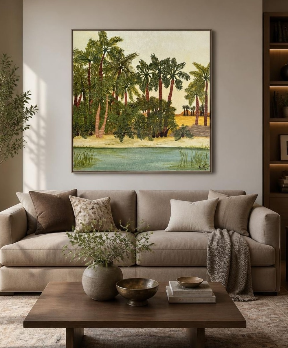Desert Sand d'Evelyn. T, toile d'une oasis de palmiers et d'un bassin face au désert, accrochée au-dessus d'un canapé, Nasseta Studio